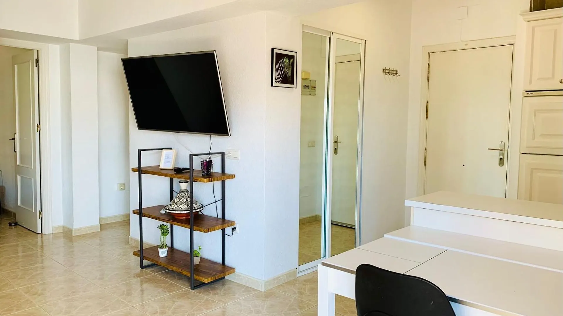 Amazing 2 Bedrooms Apartment In Marbella Centre スペイン